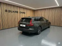 Usado Volvo V60 Plus 197 CV (144 kW) 2022 Marrón Familiar