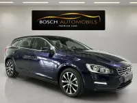 Usado Volvo V60 Summum 150 CV (110 kW) 2018 Azul Familiar