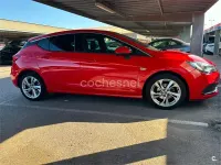 Usado Opel Astra 150 CV (110 kW) 2018 Rojo Berlina