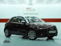 Usado Audi A1 Sportback Ambition 90 CV (66 kW) 2013 Marrón Utilitario