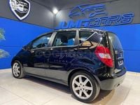Usado Mercedes A180 Avantgarde 109 CV (80 kW) 2010 Negro Monovolumen