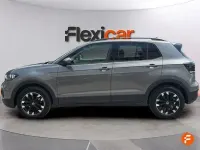 Usado VW T-Cross Advance 110 CV (80 kW) 2021 Gris SUV