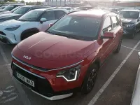 Usado Kia Niro 141 CV (103 kW) 2023 Rojo SUV