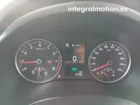 Usado Kia Stonic 100 CV (73 kW) 2022 Rojo SUV