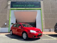Usado VW Golf V Highline 115 CV (84 kW) 2007 Rojo Berlina