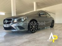 Usado Mercedes CLA200 136 CV (100 kW) 2014 Gris / plata Berlina