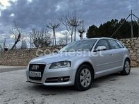 Usado Audi A3 Ambition 105 CV (77 kW) 2010 Gris / plata Utilitario