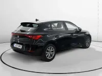 Usado Seat Leon Style 116 CV (85 kW) 2024 Negro Berlina