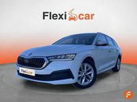 Usado Skoda Octavia Style 150 CV (110 kW) 2020 Blanco Familiar