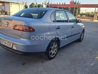 Usado Seat Cordoba Stella 100 CV (73 kW) 2003 Azul Berlina