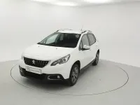 Usado Peugeot 2008 Style 82 CV (60 kW) 2018 Blanco SUV