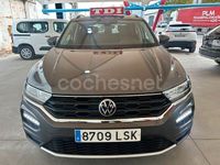 Usado VW T-Roc Advance 150 CV (110 kW) 2021 Gris / plata SUV