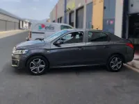 Usado Citroën C-Elysee I Shine 99 CV (72 kW) 2018 Gris Berlina