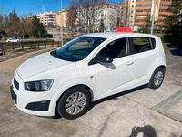 Usado Chevrolet Aveo LT 86 CV (63 kW) 2013 Blanco Berlina