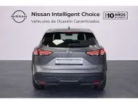Usado Nissan Qashqai Acenta 140 CV (102 kW) 2021 Gris / plata SUV