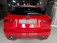 Usado Jaguar E-Pace R-Dynamic 150 CV (110 kW) 2018 Granate SUV
