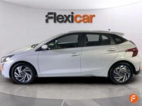 Usado Hyundai i20 84 CV (61 kW) 2024 Gris Utilitario