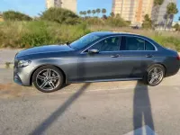 Usado Mercedes E220 194 CV (142 kW) 2018 Gris Berlina
