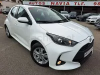 Usado Toyota Yaris 125 CV (91 kW) 2021 Azul Utilitario