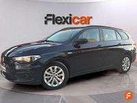 Usado Fiat Tipo Easy 120 CV (88 kW) 2018 Negro Familiar