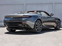 Usado Aston Martin DB11 510 CV (375 kW) 2019 Gris / plata Descapotable