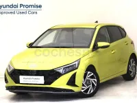 Usado Hyundai i20 100 CV (73 kW) 2025 Verde Utilitario