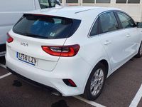 Usado Kia Ceed 101 CV (74 kW) 2022 Blanco Utilitario