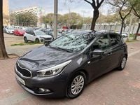 Usado Kia Ceed GT 90 CV (66 kW) 2015 Negro Berlina