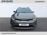 Usado Kia Stonic 101 CV (74 kW) 2025 Gris / plata SUV