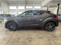 Usado Toyota C-HR Advance 122 CV (89 kW) 2020 Gris SUV
