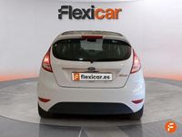 Usado Ford Fiesta Trend 95 CV (69 kW) 2017 Blanco Utilitario
