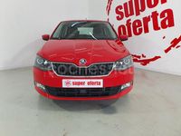 Usado Skoda Fabia Active 75 CV (55 kW) 2018 Rojo Berlina