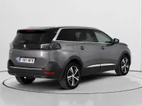 Usado Peugeot 5008 GT 130 CV (95 kW) 2023 Gris SUV