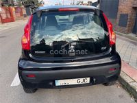 Usado Peugeot 107 68 CV (50 kW) 2008 Negro Utilitario
