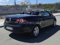 Usado VW Eos Individual 140 CV (102 kW) 2007 Negro Descapotable