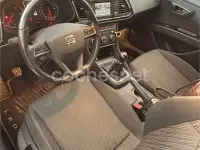 Usado Seat Leon Style 105 CV (77 kW) 2015 Blanco Berlina
