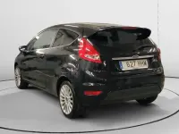 Usado Ford Fiesta Trend 97 CV (71 kW) 2011 Negro Utilitario
