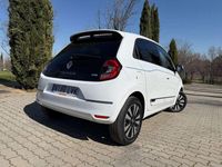 Usado Renault Twingo Zen 60 kW (82 CV) 2022 Blanco Utilitario