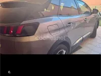 Usado Peugeot 3008 Allure 130 CV (95 kW) 2019 Gris / plata SUV