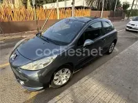 Usado Peugeot 207 110 CV (80 kW) 2006 Azul Berlina