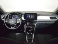 Usado VW T-Roc 110 CV (80 kW) 2024 Rojo SUV