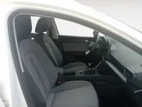 Usado Seat Leon Style 116 CV (85 kW) 2025 Blanco Familiar