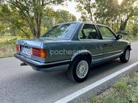 Usado BMW 325 190 CV (139 kW) 1992 Azul Coupe
