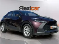 Usado Toyota C-HR Active 140 CV (102 kW) 2024 Negro SUV