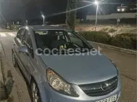 Usado Opel Corsa Enjoy 90 CV (66 kW) 2007 Gris / plata Utilitario