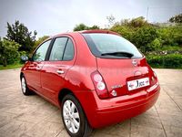 Usado Nissan Micra 80 CV (58 kW) 2009 Granate Berlina