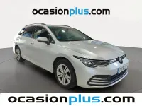Usado VW Golf VIII Life 110 CV (80 kW) 2022 Gris plata Familiar