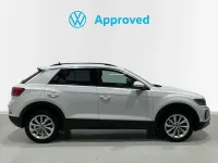 Usado VW T-Roc Life 150 CV (110 kW) 2023 Blanco SUV