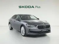 Usado Skoda Superb 150 CV (110 kW) 2026 Gris Berlina