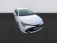 Usado Toyota Corolla Business Edition 122 CV (89 kW) 2023 Blanco Familiar